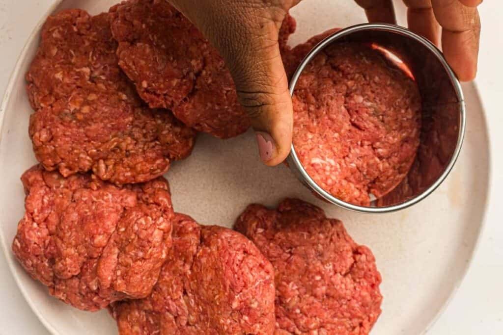 Divide the mixture into eight equal portions.